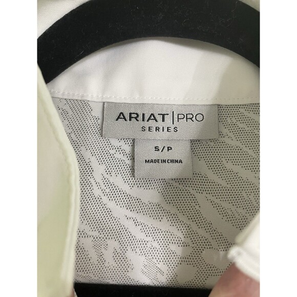 Ariat Pro Series Airway Show Short White Women's 1/4 zip Small Horse Equestrian - Picture 2 of 10
